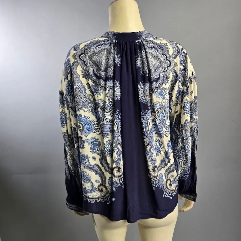 H&M small top R3 - Picture 3 of 4